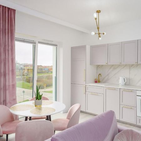 Fredry 2 Apartament Liliowy Daire Kolobrzeg Dış mekan fotoğraf