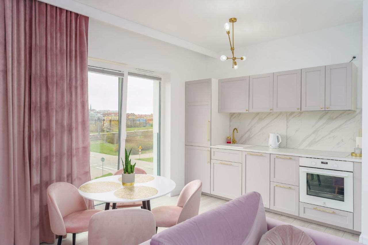 Fredry 2 Apartament Liliowy Daire Kolobrzeg Dış mekan fotoğraf